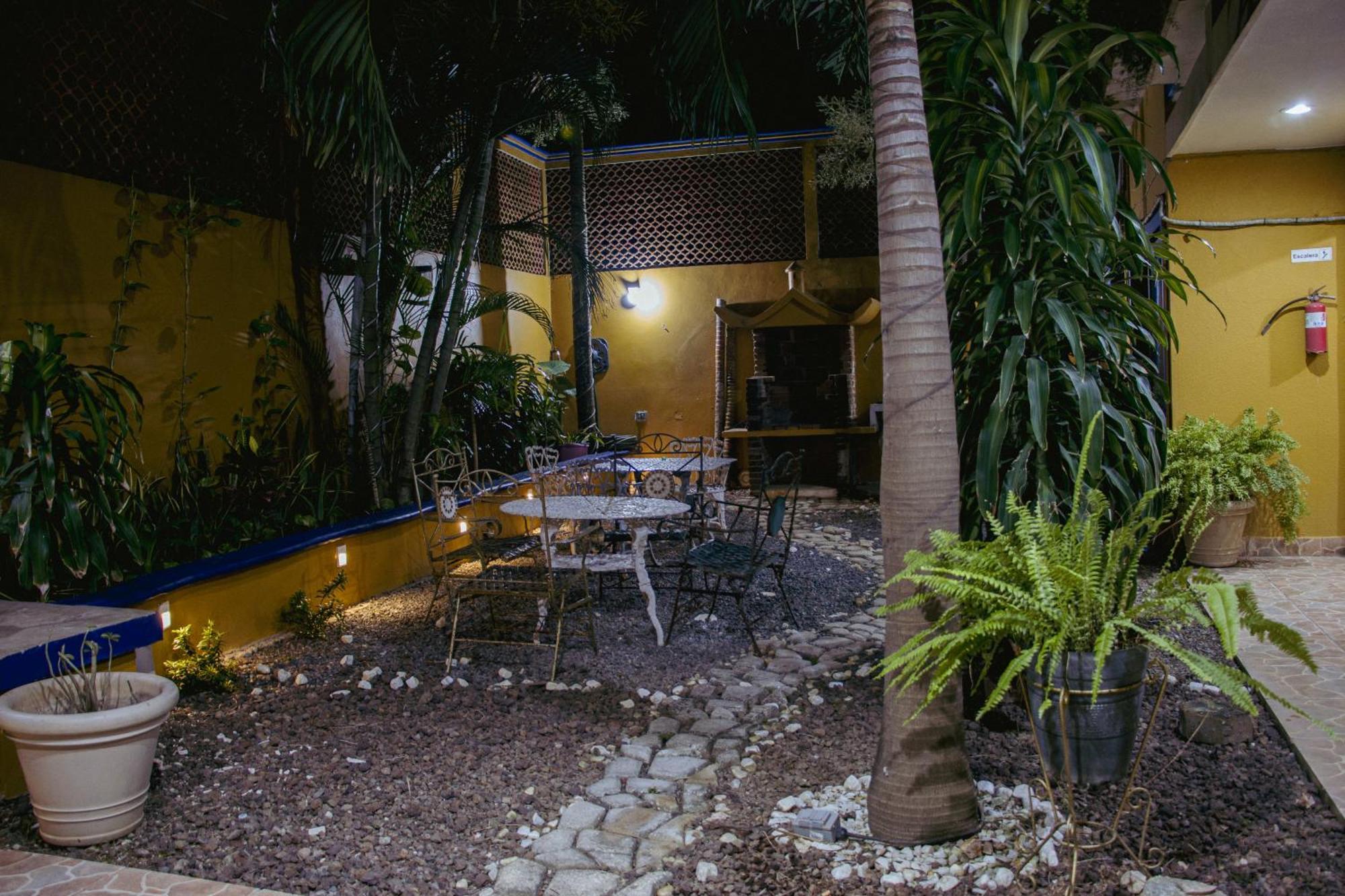 Hotel Quetzalcoatl Коацакоалькос Экстерьер фото